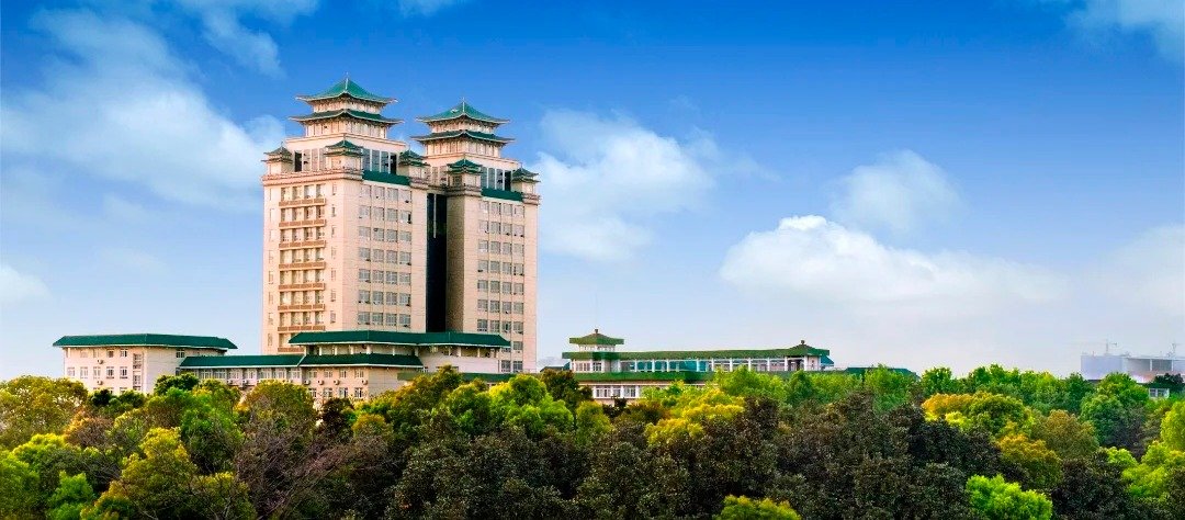 民大校报938期